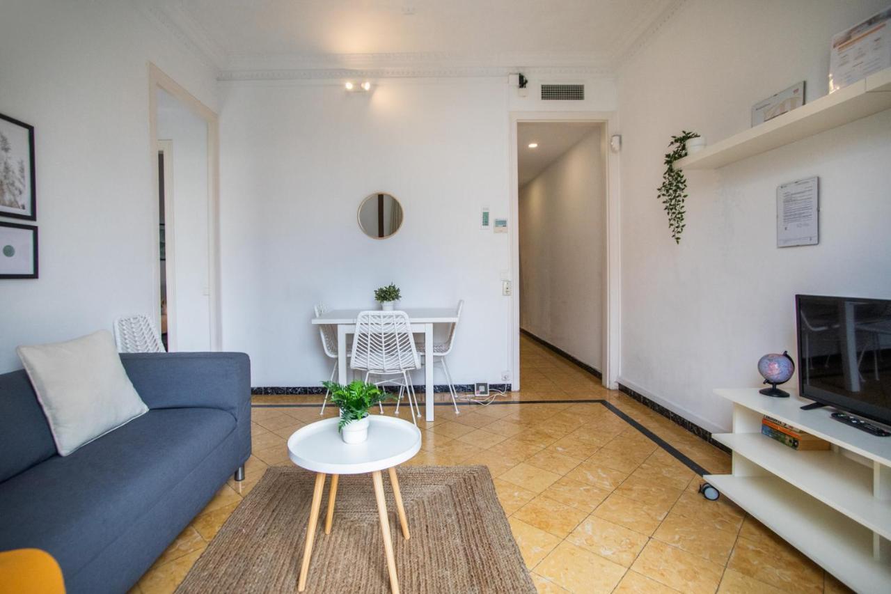 31Abpar1110 - Mediterranean Style Apartment برشلونة المظهر الخارجي الصورة