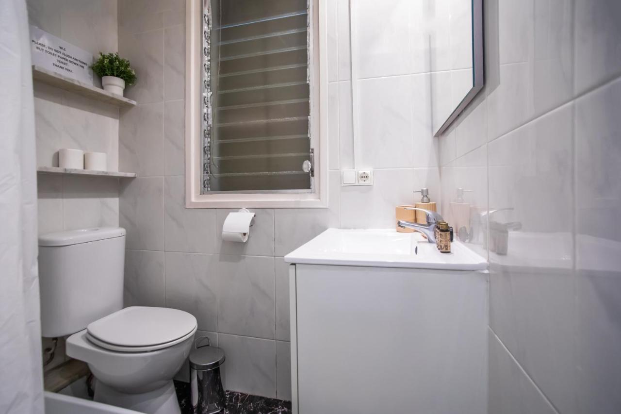31Abpar1110 - Mediterranean Style Apartment برشلونة المظهر الخارجي الصورة