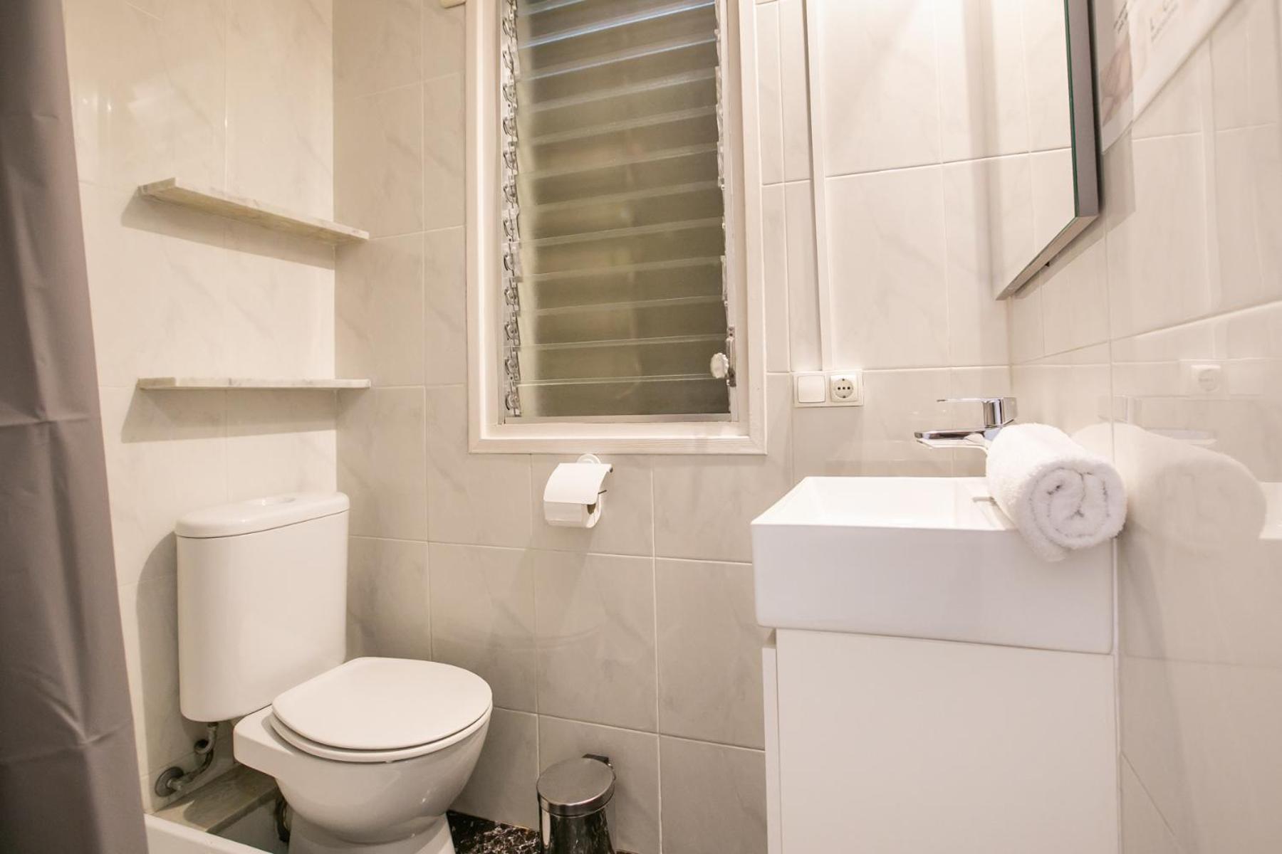 31Abpar1110 - Mediterranean Style Apartment برشلونة المظهر الخارجي الصورة